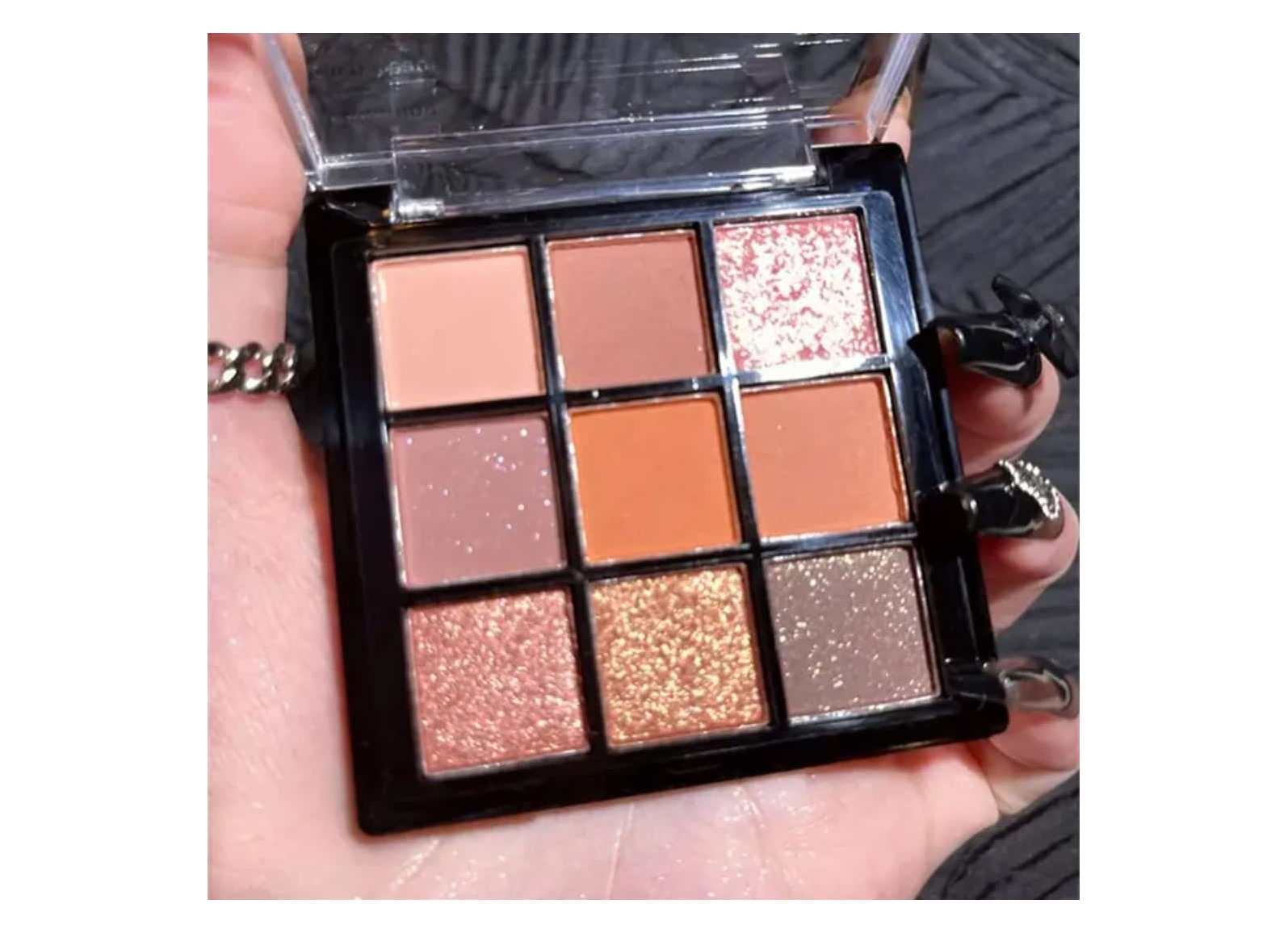 Eyeshadow Pallet & Lipstick Pen