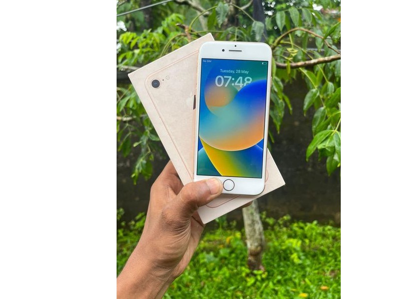 I Phone 8