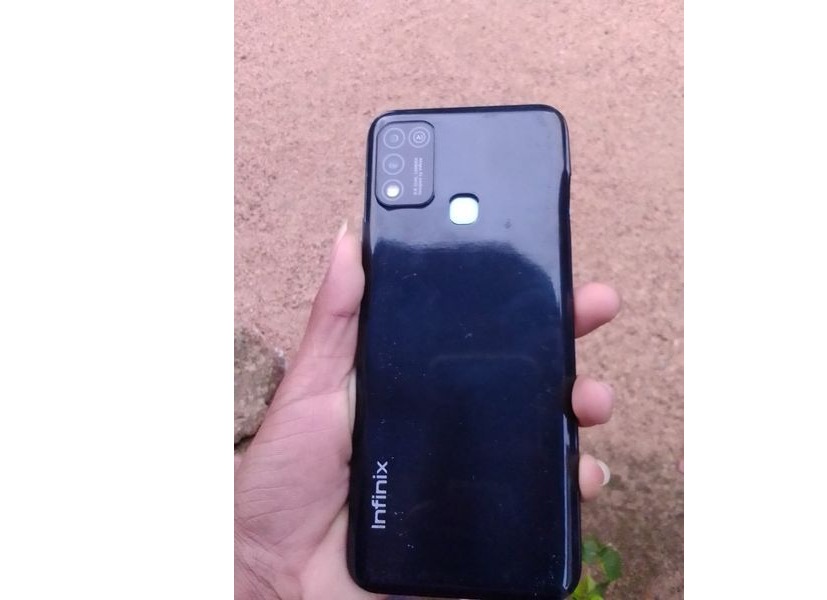 Infinix Hot 11