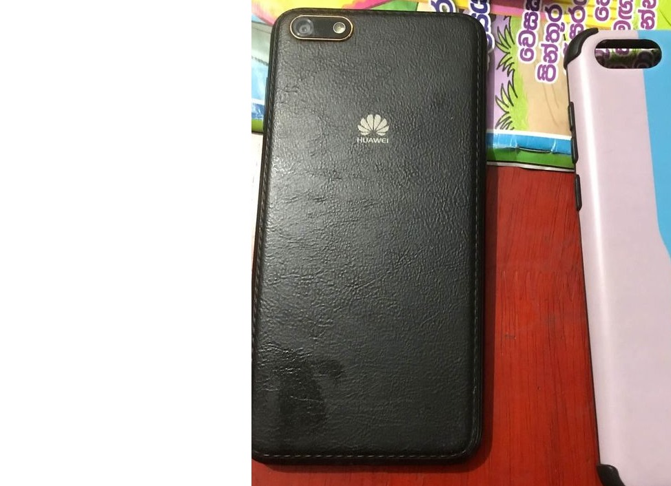 Huawei y5 lite used mobile