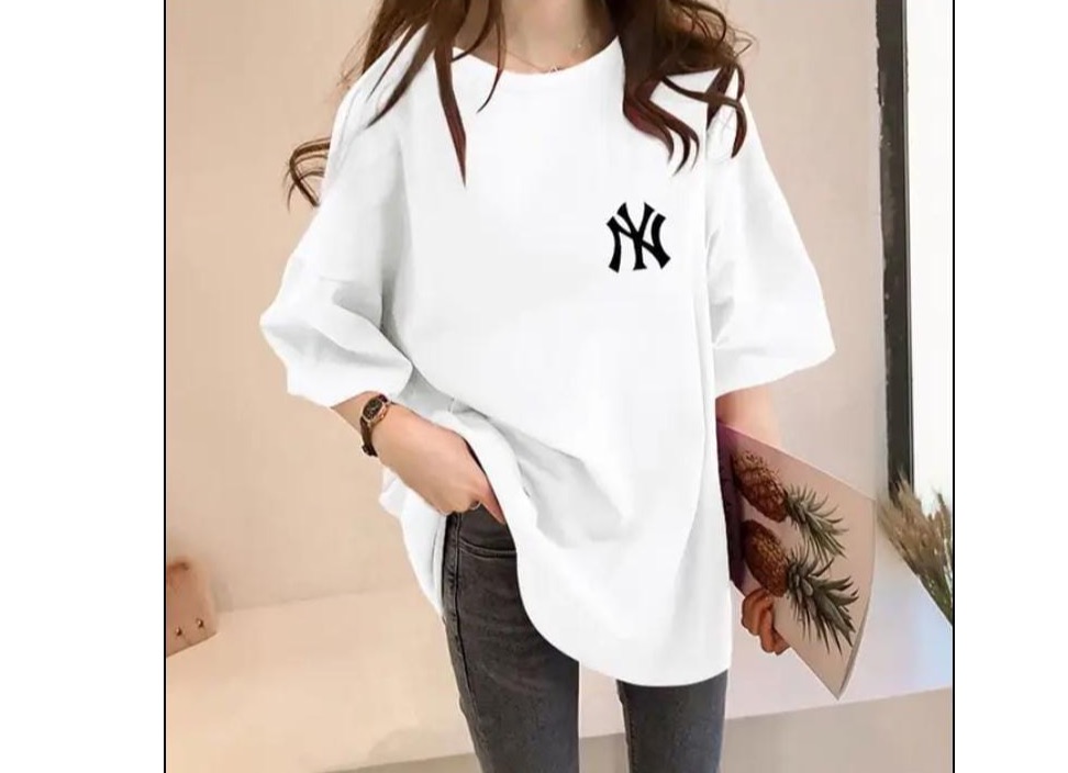 🌺New stock 🌺 Love Baggy unisex t shirt  🌷