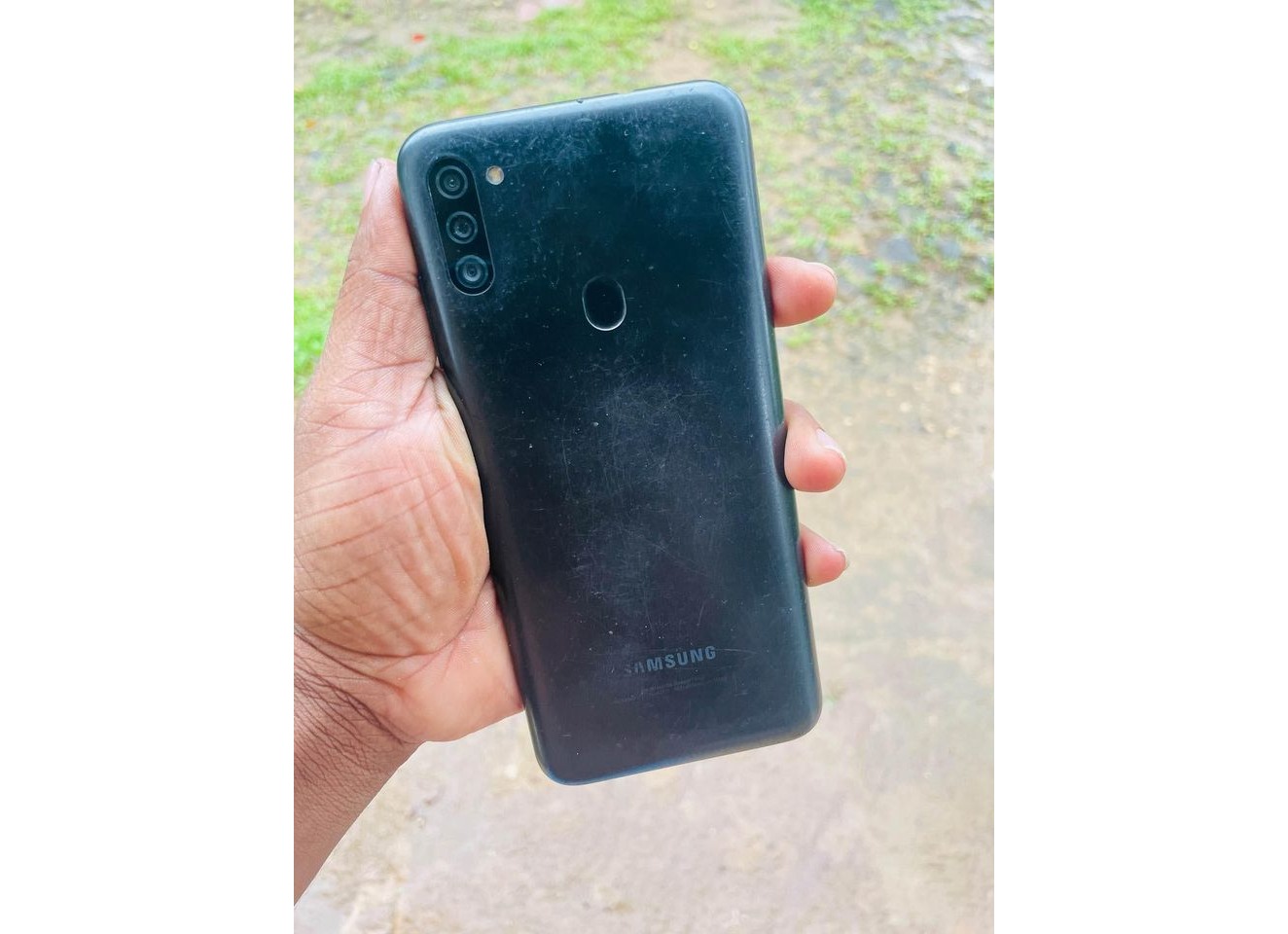 Samsung M11