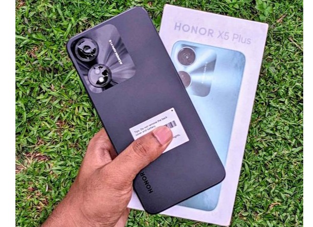 HONOR X5
