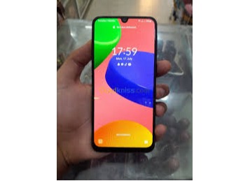 Samsung M21