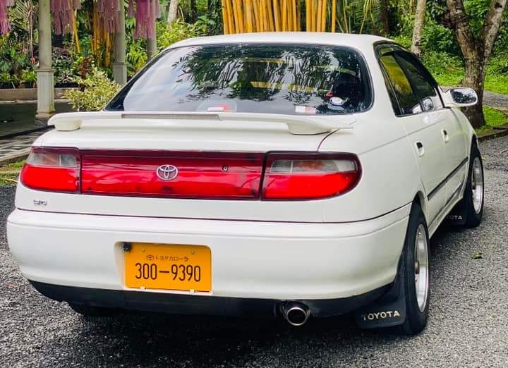 Toyota Carina 192