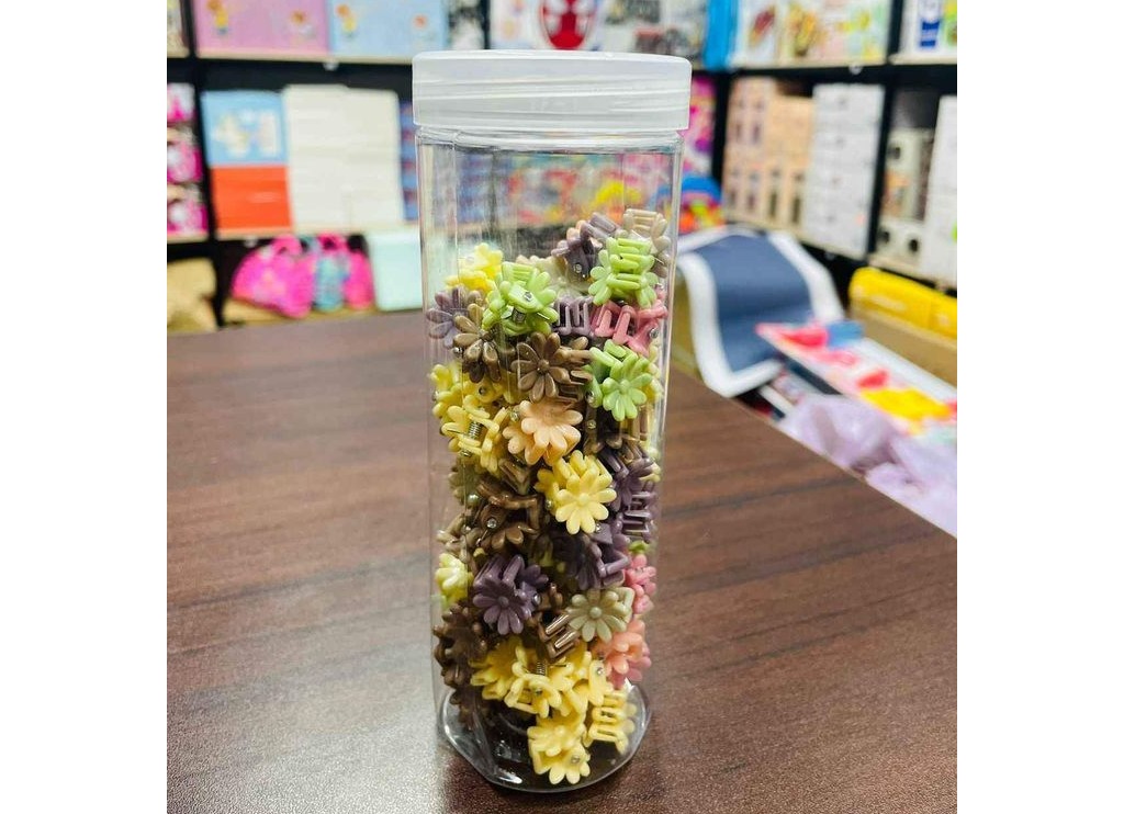 Girls Random Color Flower Shaped Plastic Hair Claw For Daily Life