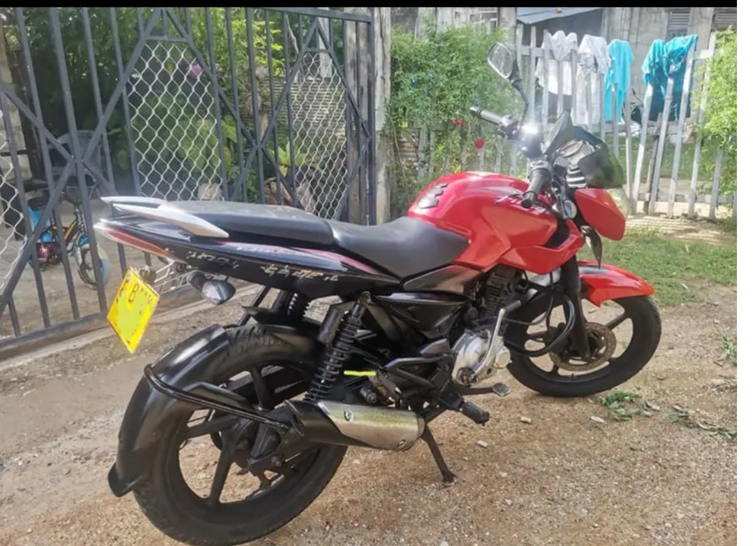Bajaj pulsar 135