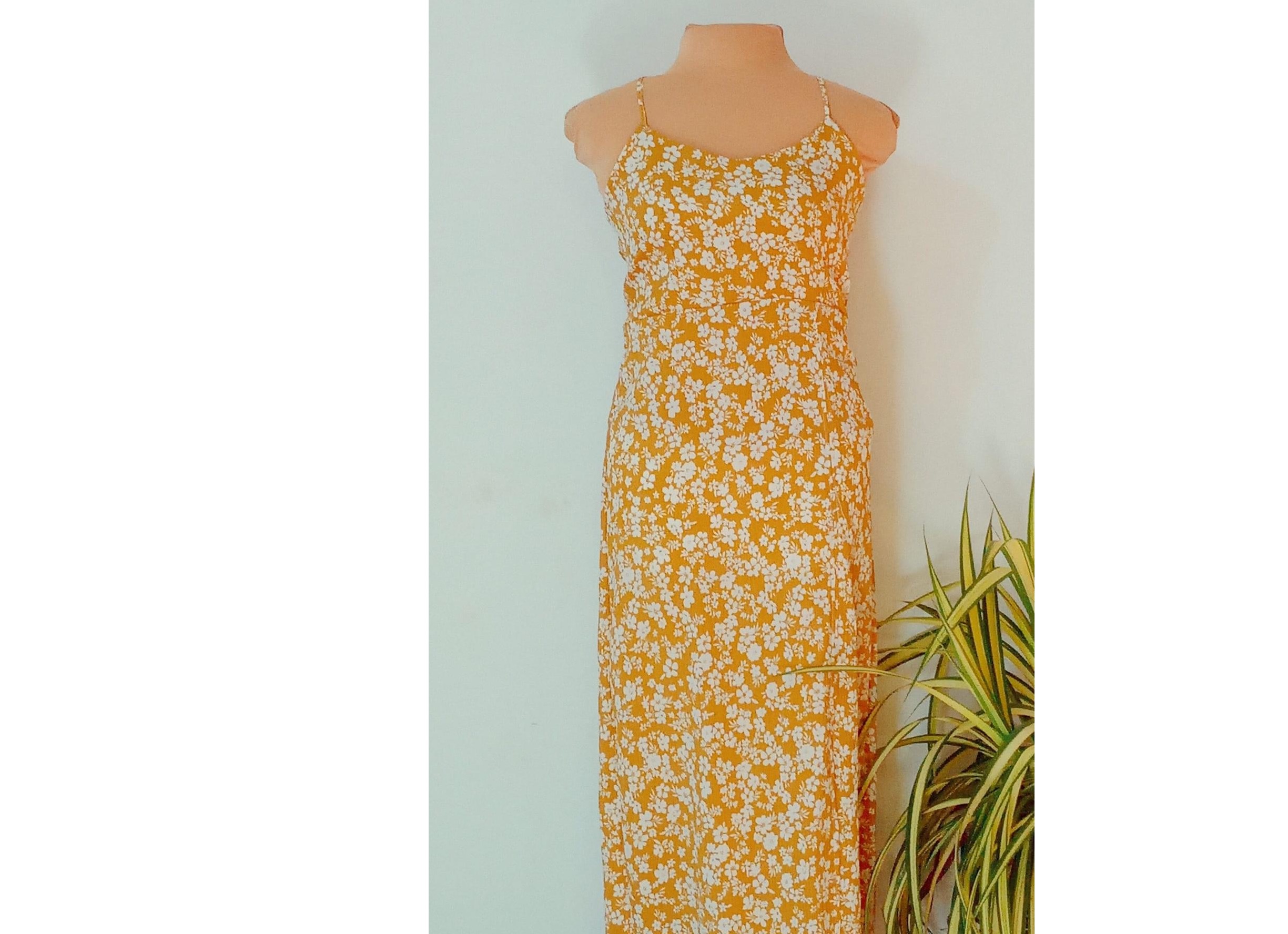 Women yellow spaghetti strap maxi dress