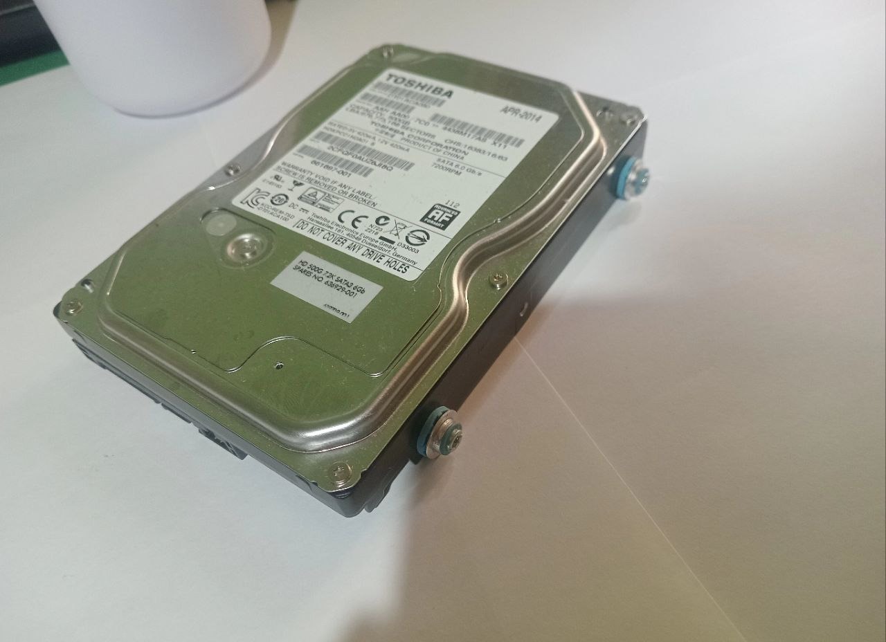 Toshiba DT01ACA050 500 GB 3.5-Inch Internal Hard Drive 500