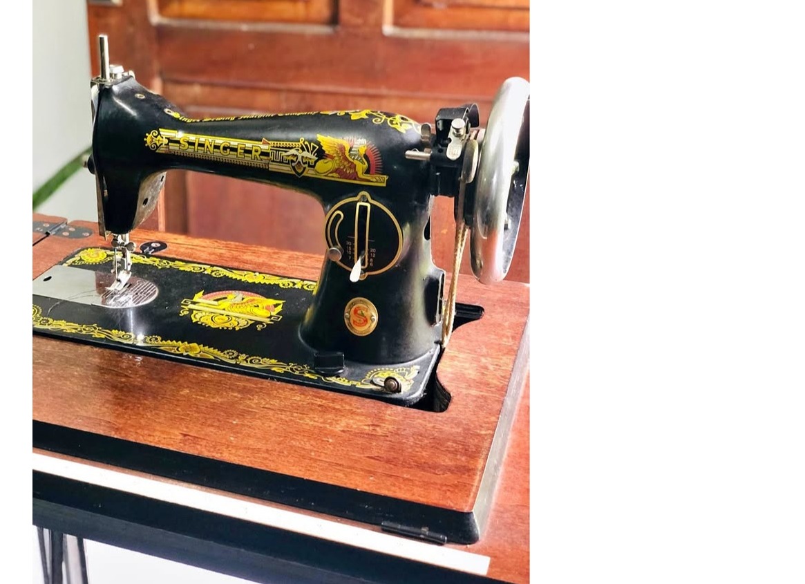 Singer sewing machine