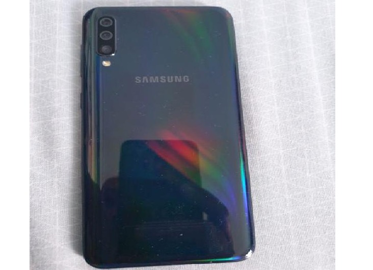 Samsung Galaxy A50 (Used)