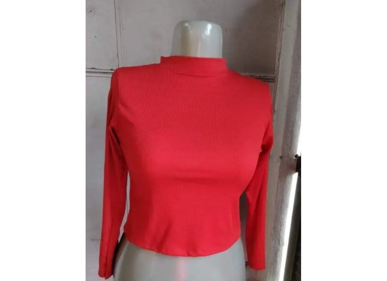 Womens crew neck top