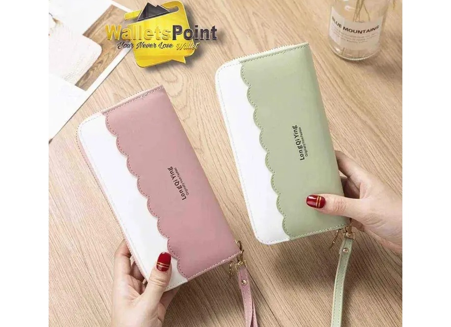 Ladies hand wallet