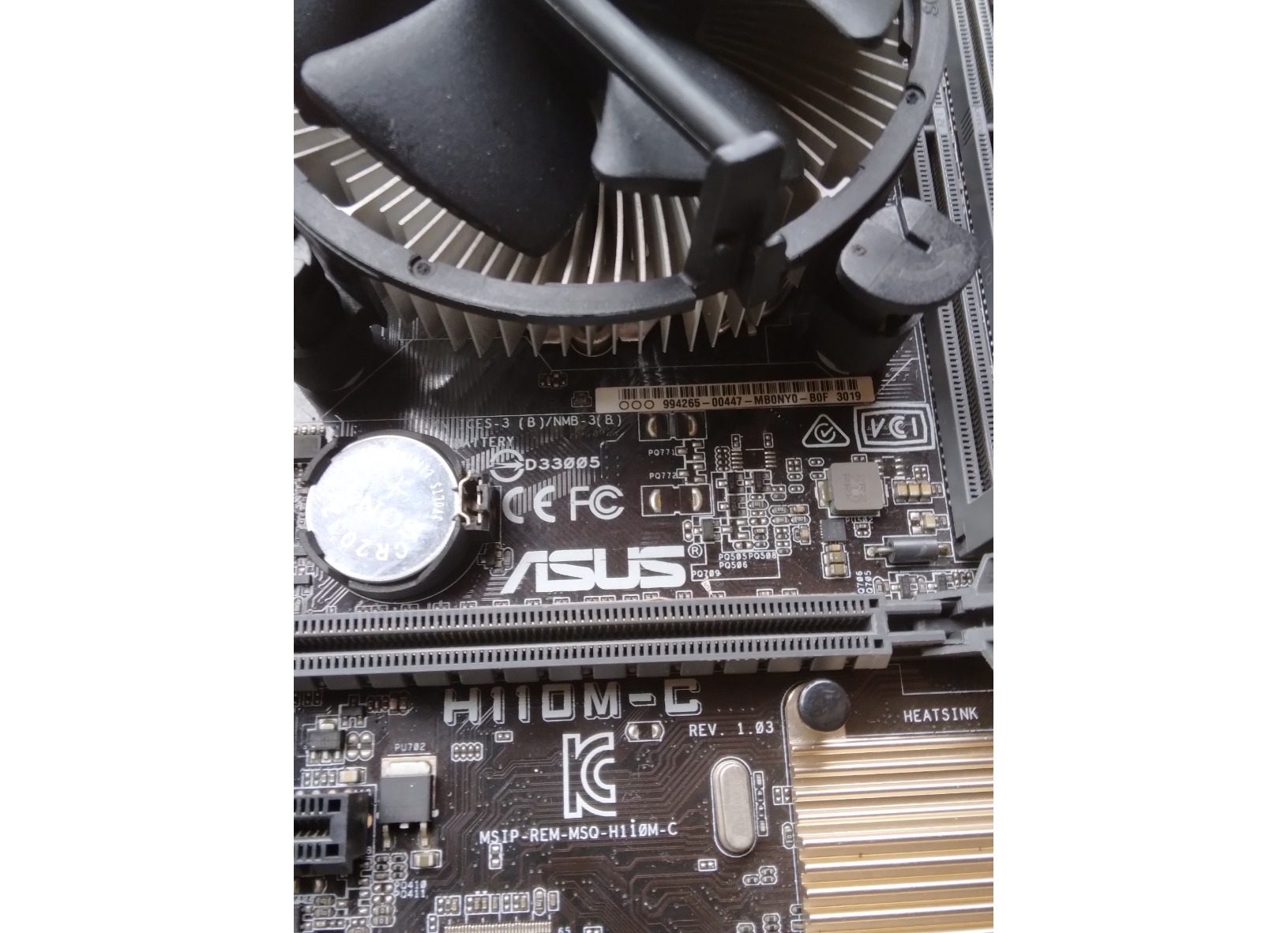 Asus h110m-c motherboard with intel i5 7400 processer and stock cooler