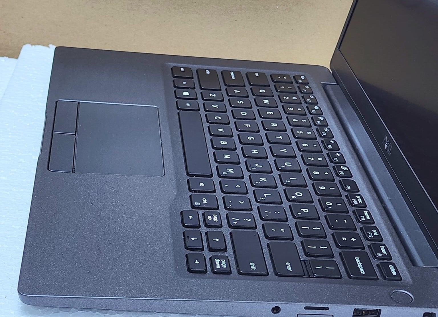 Dell Latitude 7400 i7 8th