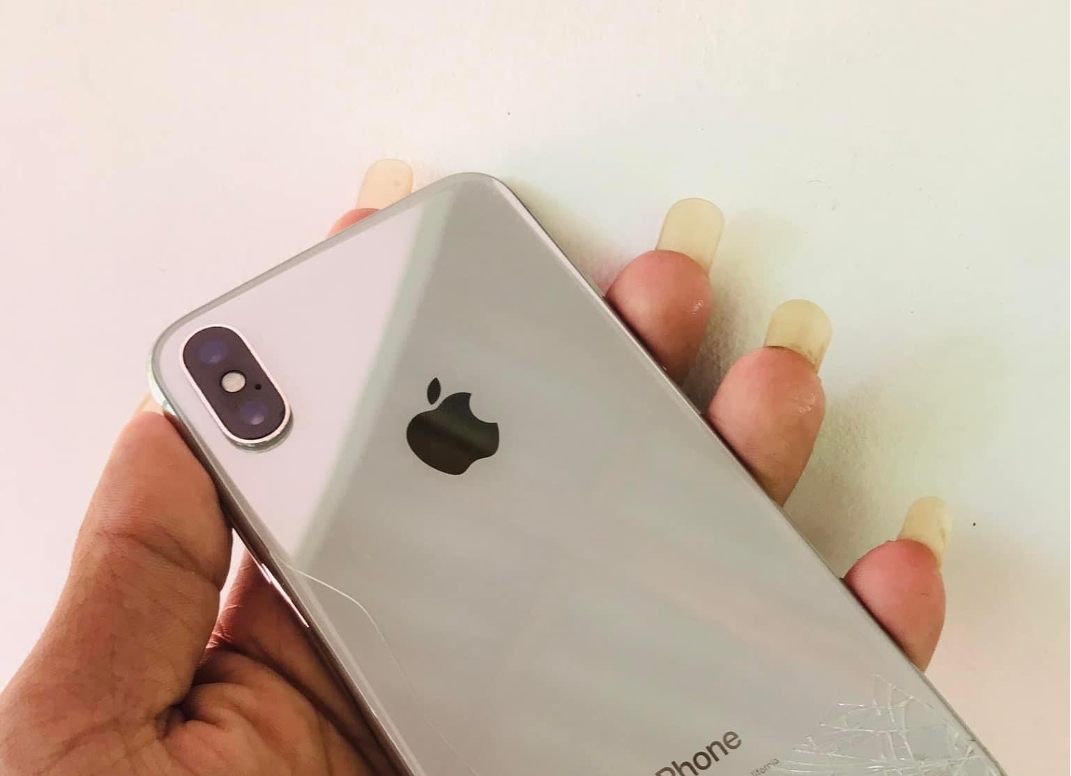 iPhone X