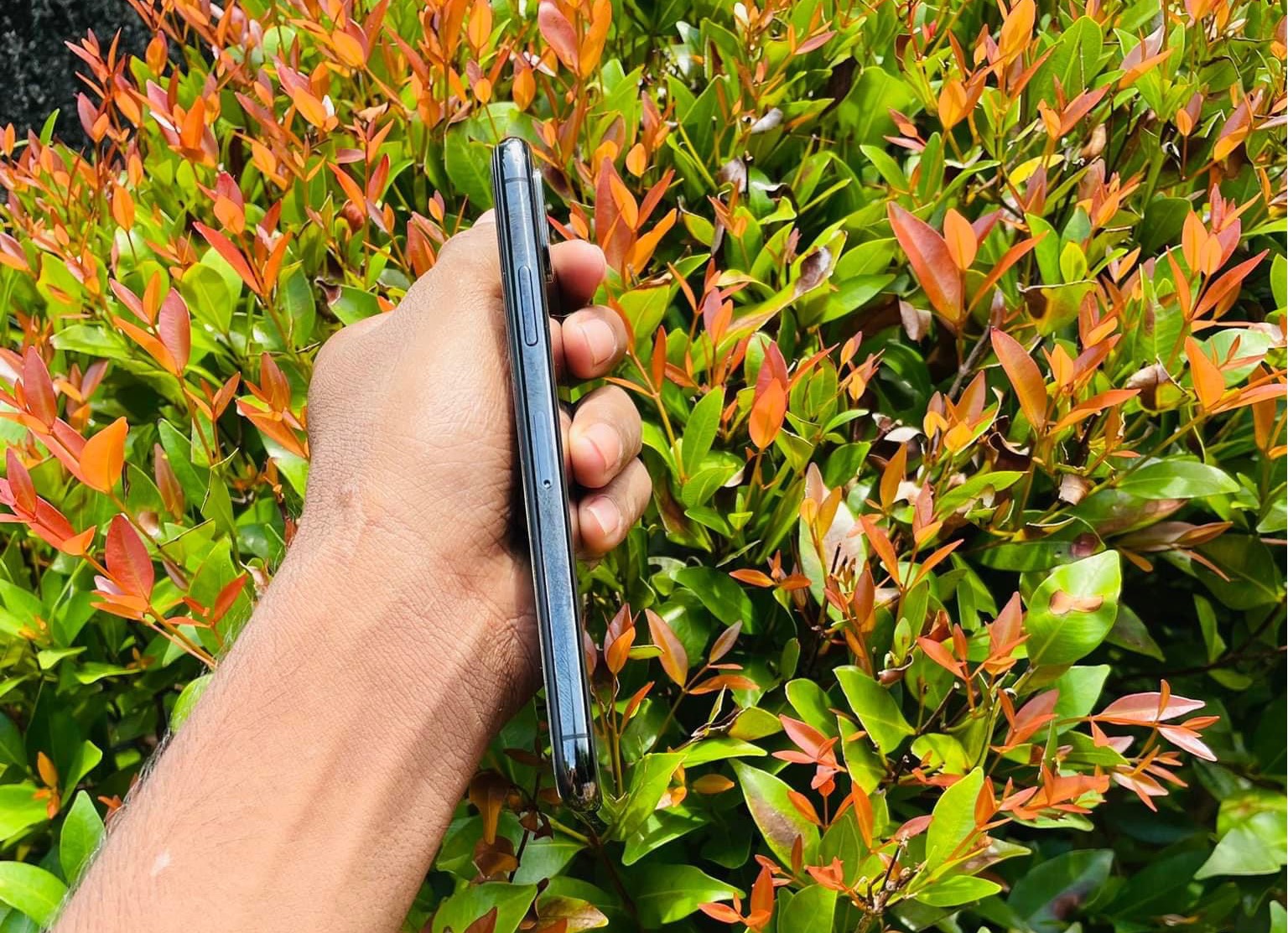 iPhone X
