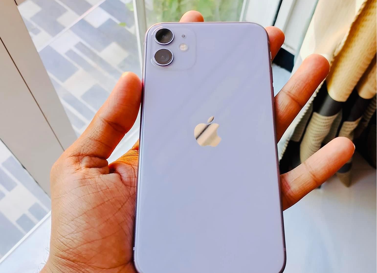 iPhone 11 64 GB