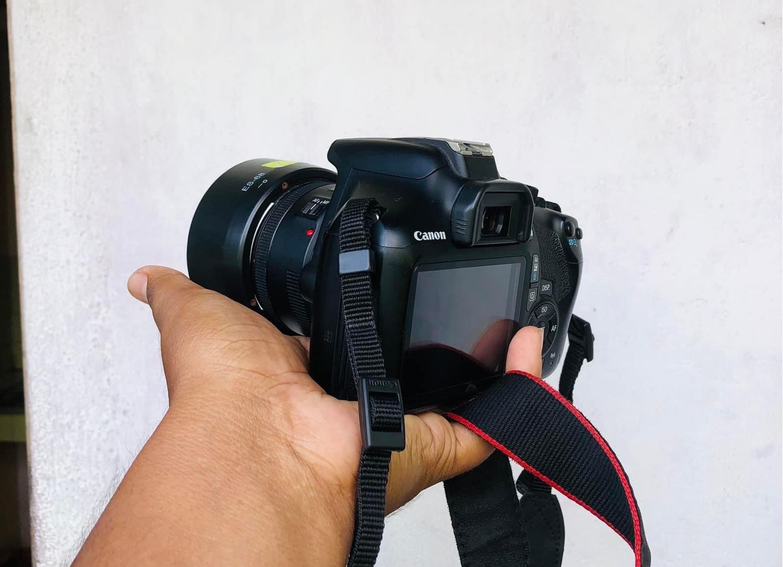 Canon 1300D