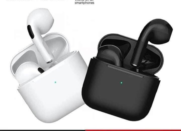 Bluetooth earbuds