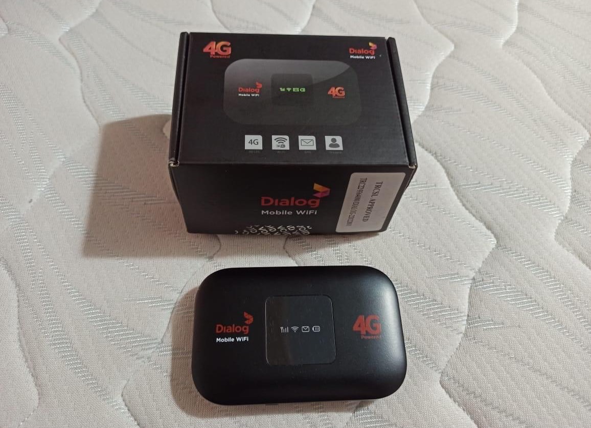 Dialog portable router