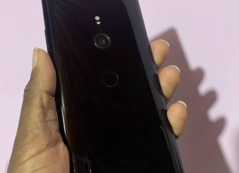 Sony Xz3 Black Colour