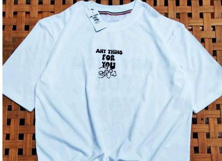 සුද්දා t shirt