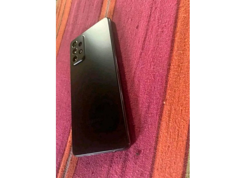 Samsung Galaxy A72 8/128GB