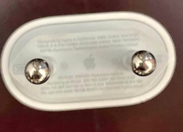 Apple 20W original charger