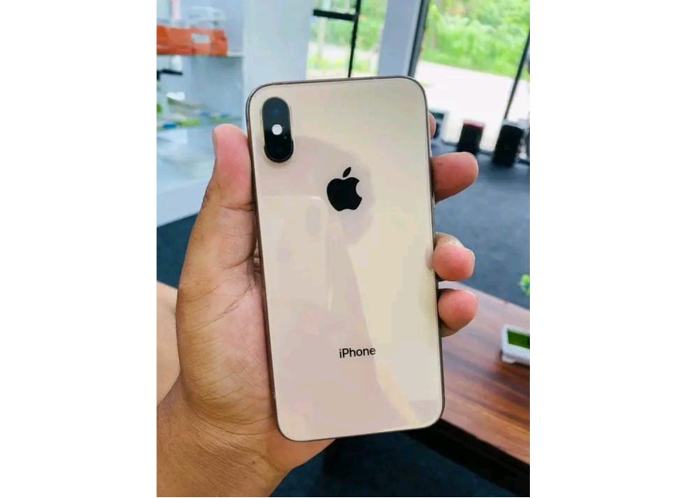 iPhone XS