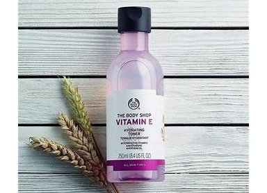 THE BODY SHOP Vitamin E Hydrating Toner 250ml