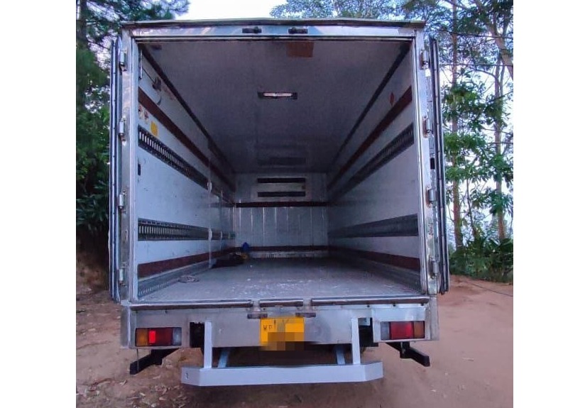 Nuwaraeliya to Colombo Lorry Available