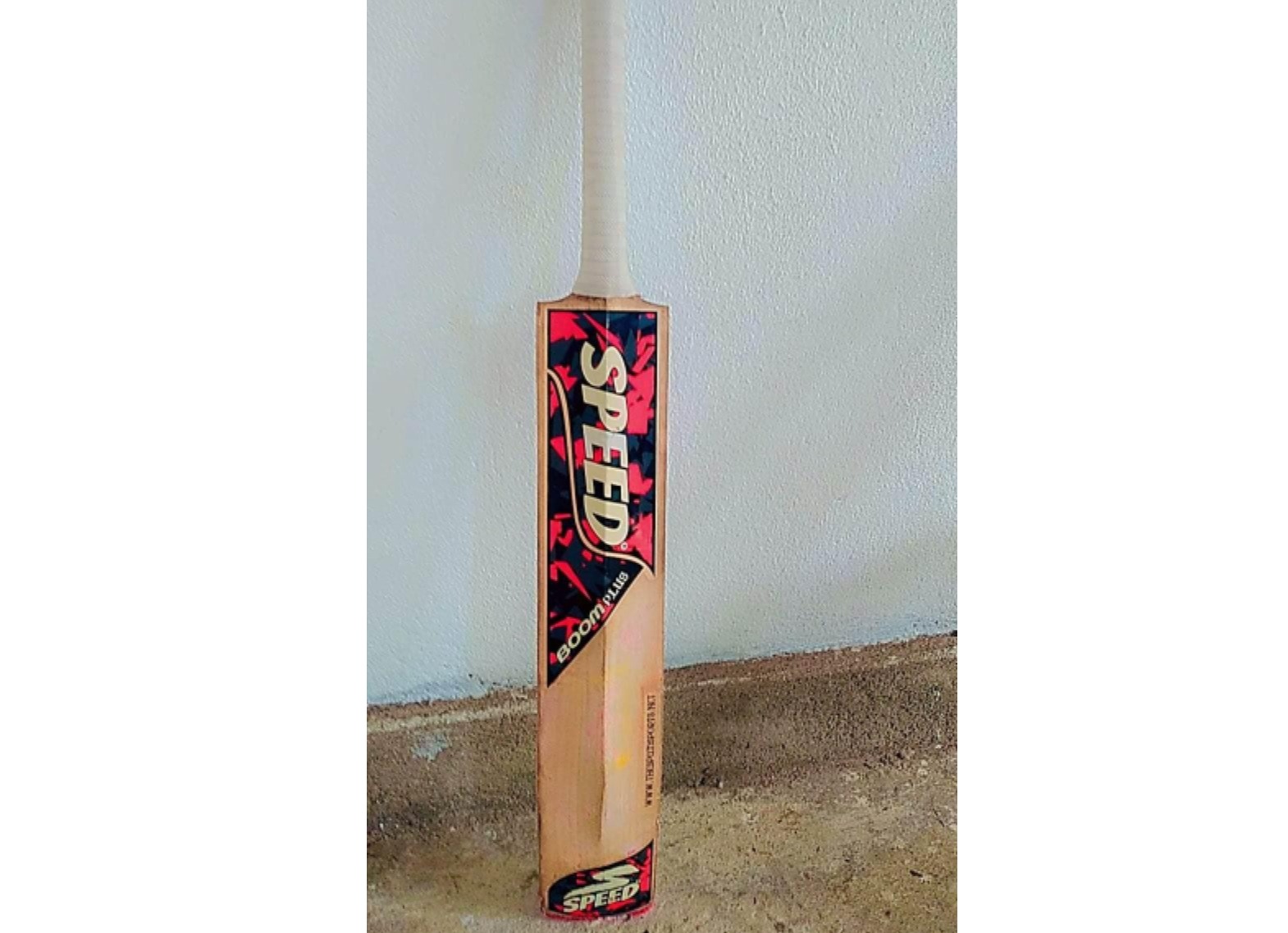 Cricket bat