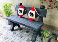 <Garden bench පටි බංකුව/කවිච්චිය>