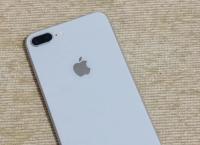 iPhone 8 Plus