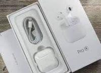 Bluetooth earbuds