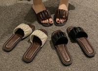 New woman slippers